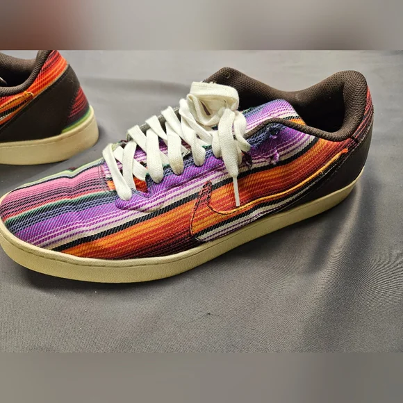 Size 11 - Nike Kobe 8 NSW Lifestyle LE Mexican Blanket Sneaker - Picture 6 of 10